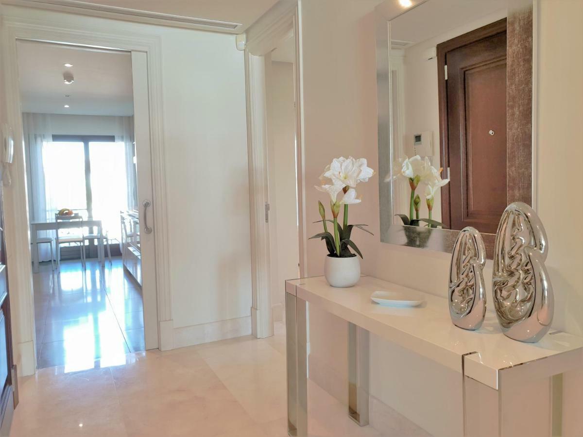 Luxury Apartment Frontal To The Sea In Estepona Doncella Beach ภายนอก รูปภาพ
