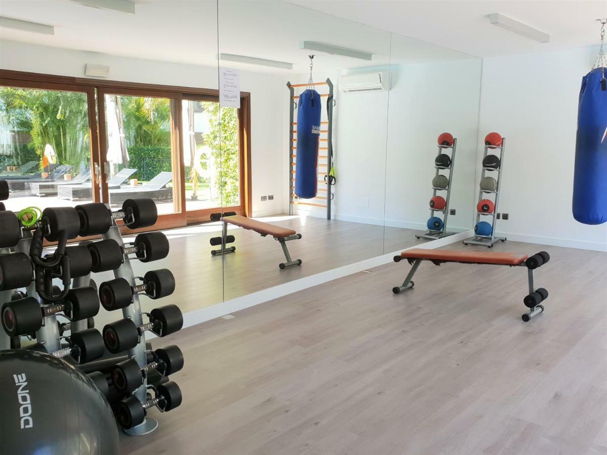Luxury Apartment Frontal To The Sea In Estepona Doncella Beach ภายนอก รูปภาพ
